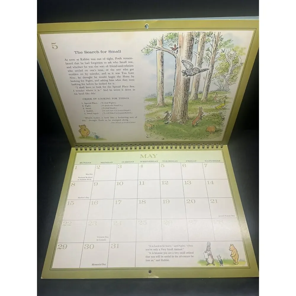 Vintage 1977 Winnie‎ The Pooh Calendar Book Frameable Pages Piglet, Tigger